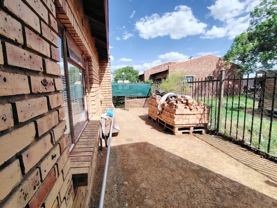 3 Bedroom Property for Sale in Rodenbeck Free State